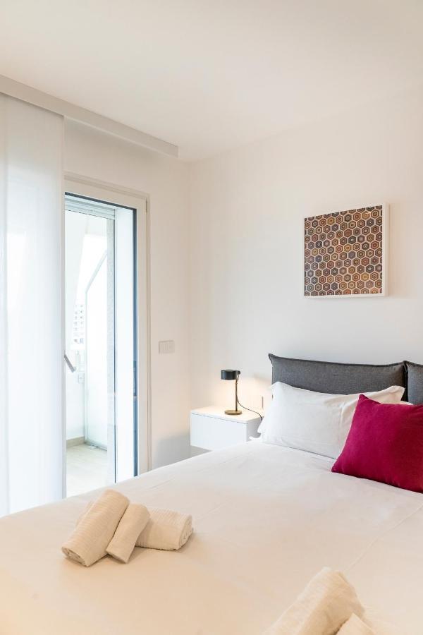 Apartamento Gentile 46 Luxury Accomodation Bari Exterior foto