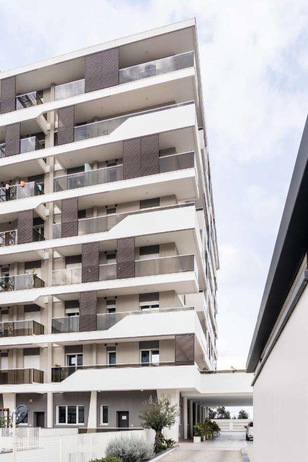 Apartamento Gentile 46 Luxury Accomodation Bari Exterior foto